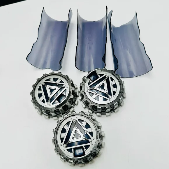 Marvel Universe Lot of 3 Iron Man Figures Mixed With Light-Up Bases Mark iV - Picture 12 of 13